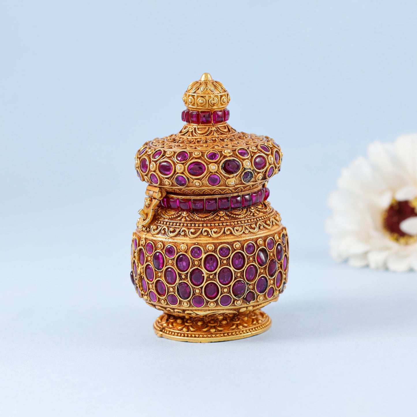 Beautiful Antique Silver Sindur Box