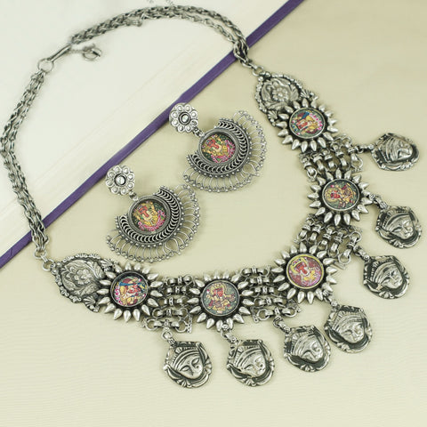 Aarti Inspired Ethnic Elegance Silver Necklace Set