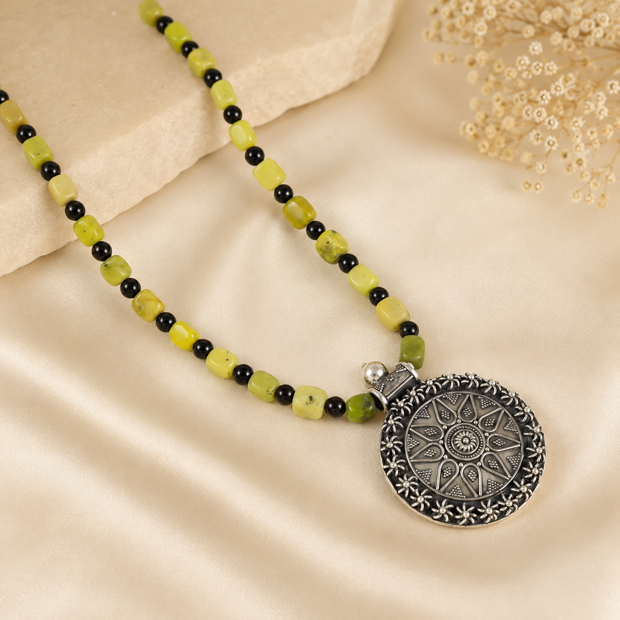 Parvika Flower With Green Bead Silver Necklace