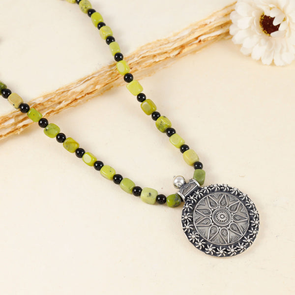 Parvika Flower With Green Bead Silver Necklace