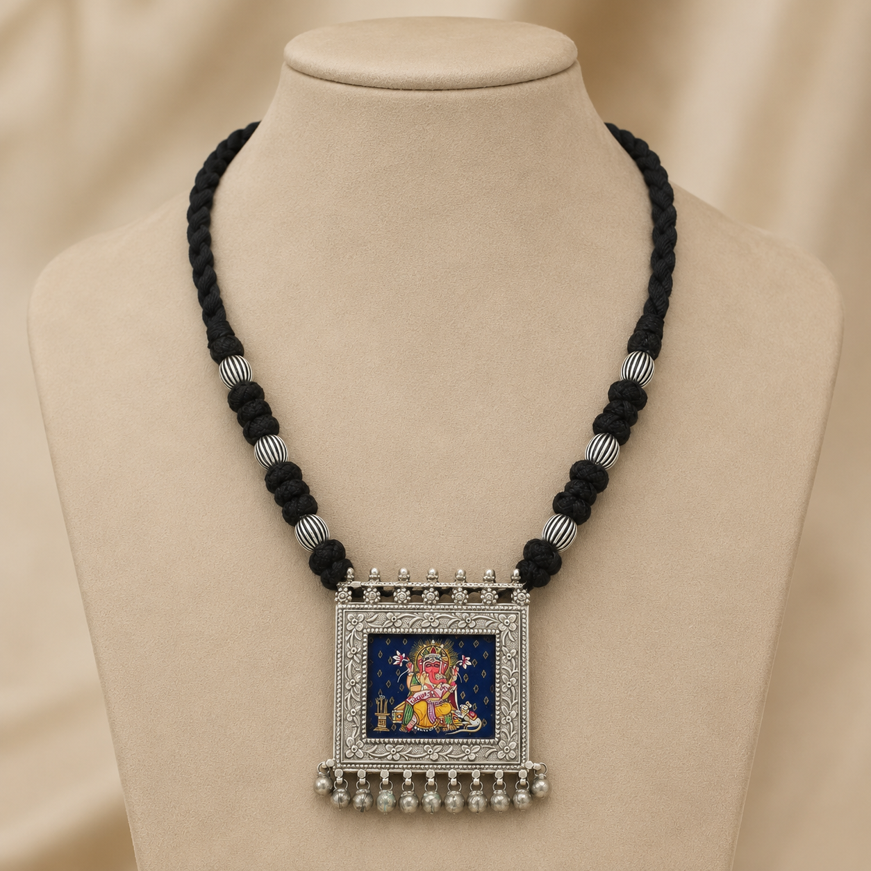 Ganesha Painting With Thread Silver Necklace