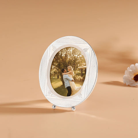 Oval Elegance Silver Photo Frame