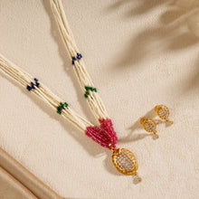 Kritika Oval Shaped Shimmering Gold  Necklace Set