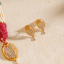 Kritika Oval Shaped Shimmering Gold  Necklace Set