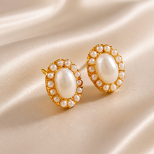 Tara Cluster Pearl Pendant Gold Necklace Set
