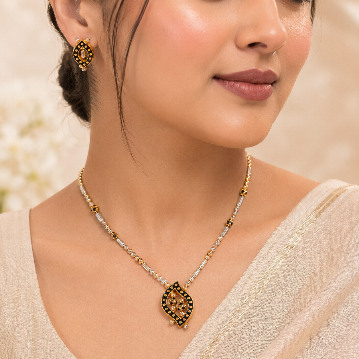 Virnda Graceful Black Enamel Gold Necklace Set