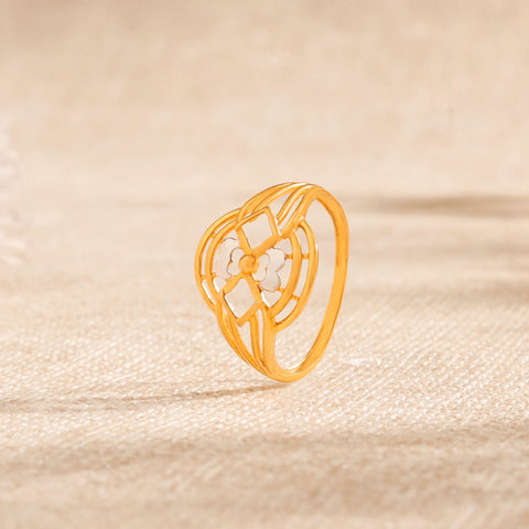 Komal Floral Frame Style Gold Ring