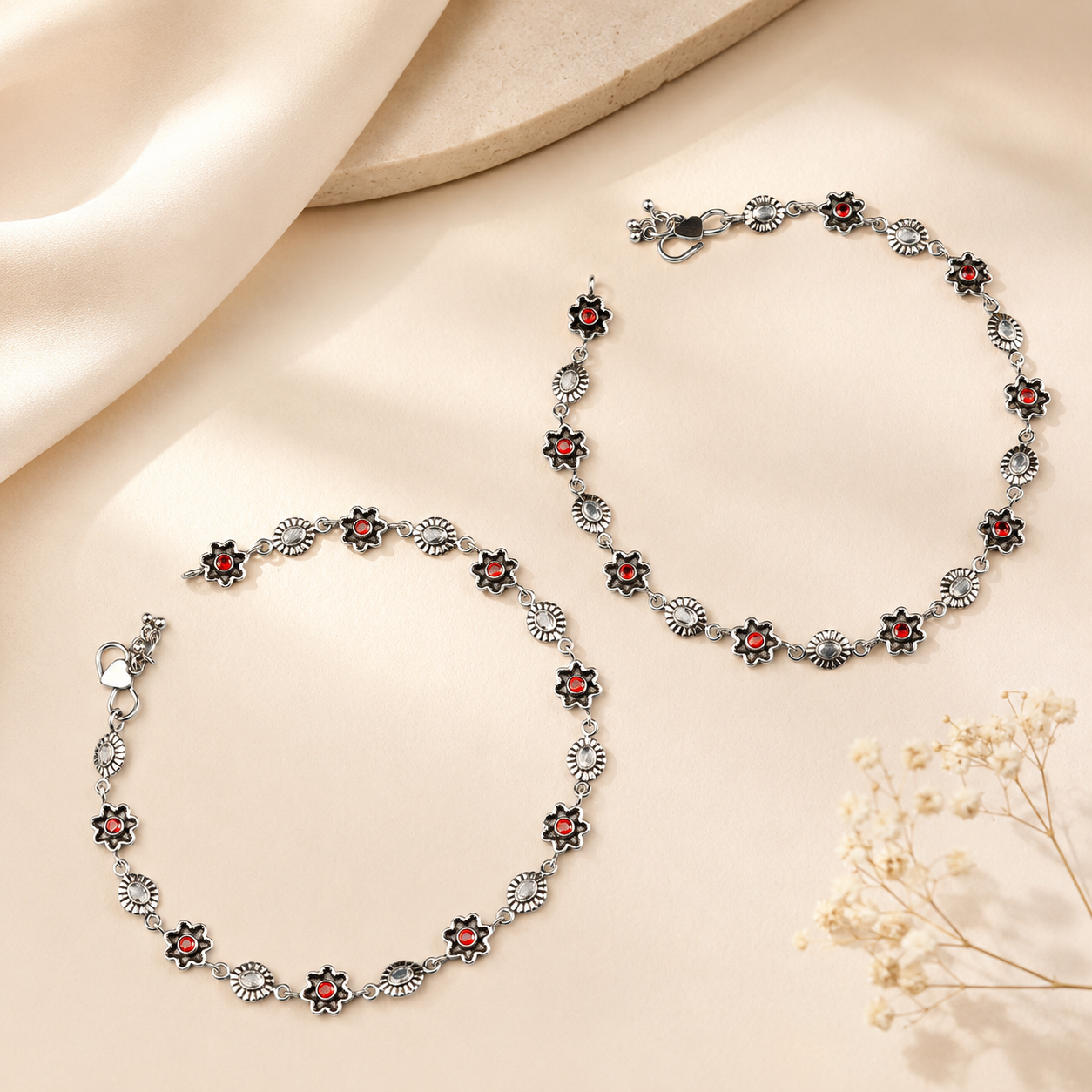 Komal Vintage Floral Ruby Silver Anklets