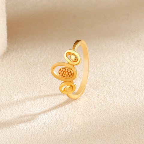 Jiya Modern Loop Gold Ring