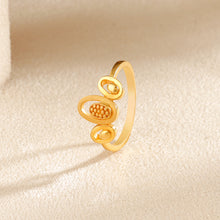 Jiya Modern Loop Gold Ring