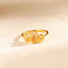 Jiya Modern Loop Gold Ring