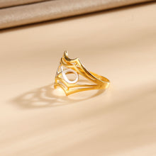 Jasmeet Golden Infinity Crest Gold Ring