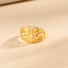 Meera Royal Filigree Gold Ring