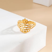 Eshika Regal Bloom Gold Ring