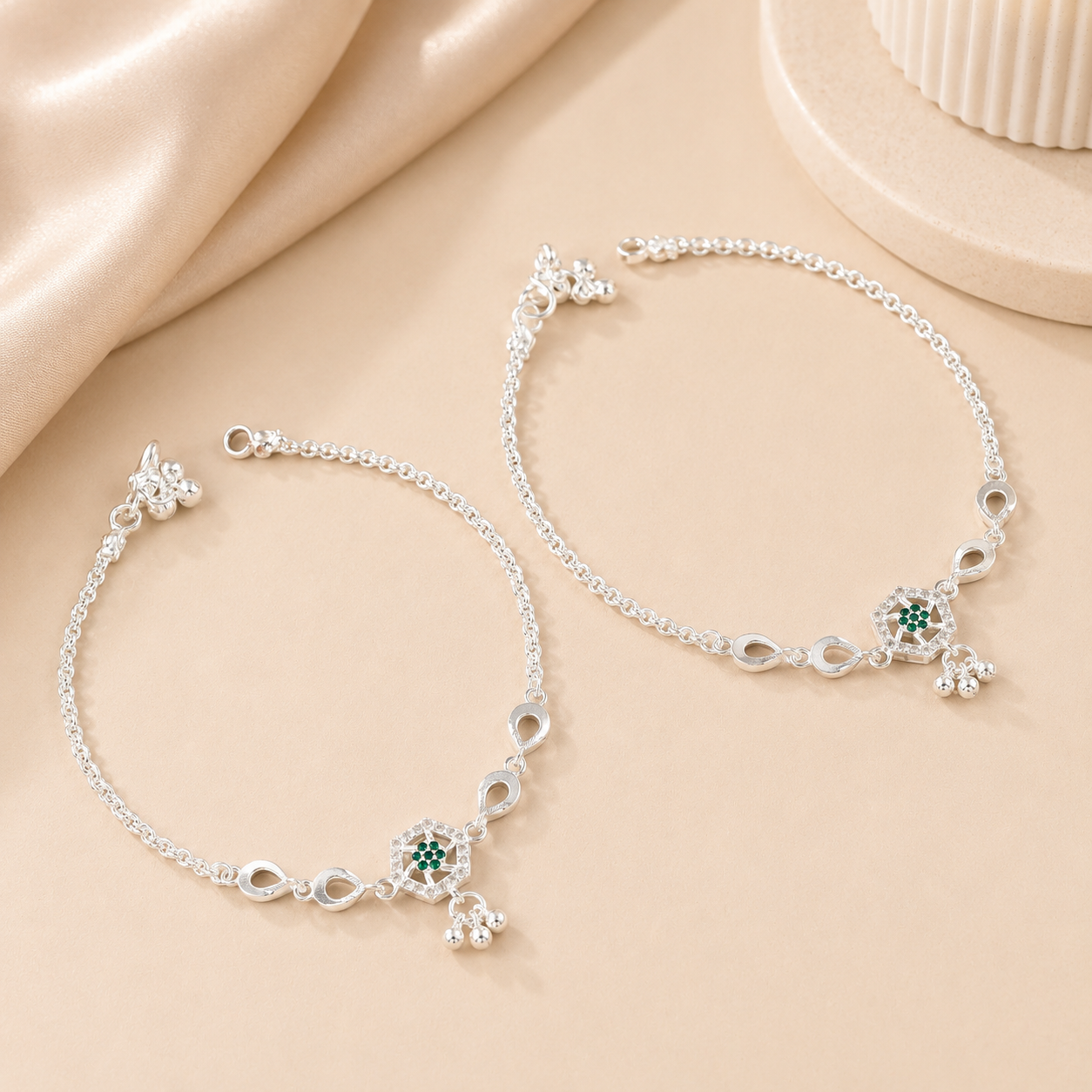 Yashvi Minimal Green Spark Silver Anklets