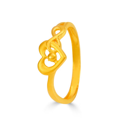 Seema Elegant heart-Knot Gold Ring