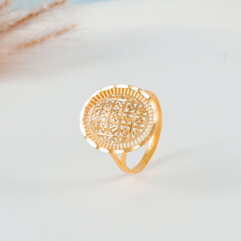 Ishika Regal Mesh Oval Gold Ring