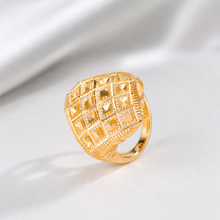 Mahi Royal Square Mesh Gold Ring