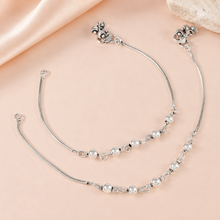 Zivika Minimal Bead Silver Anklets