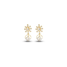 Graceful Gold diamond Necklace Set With Floral