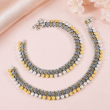 Traditional Leaf Charm Silver Anklets