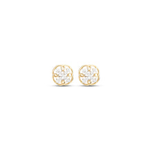 Elegant Circular diamond Pendant Set