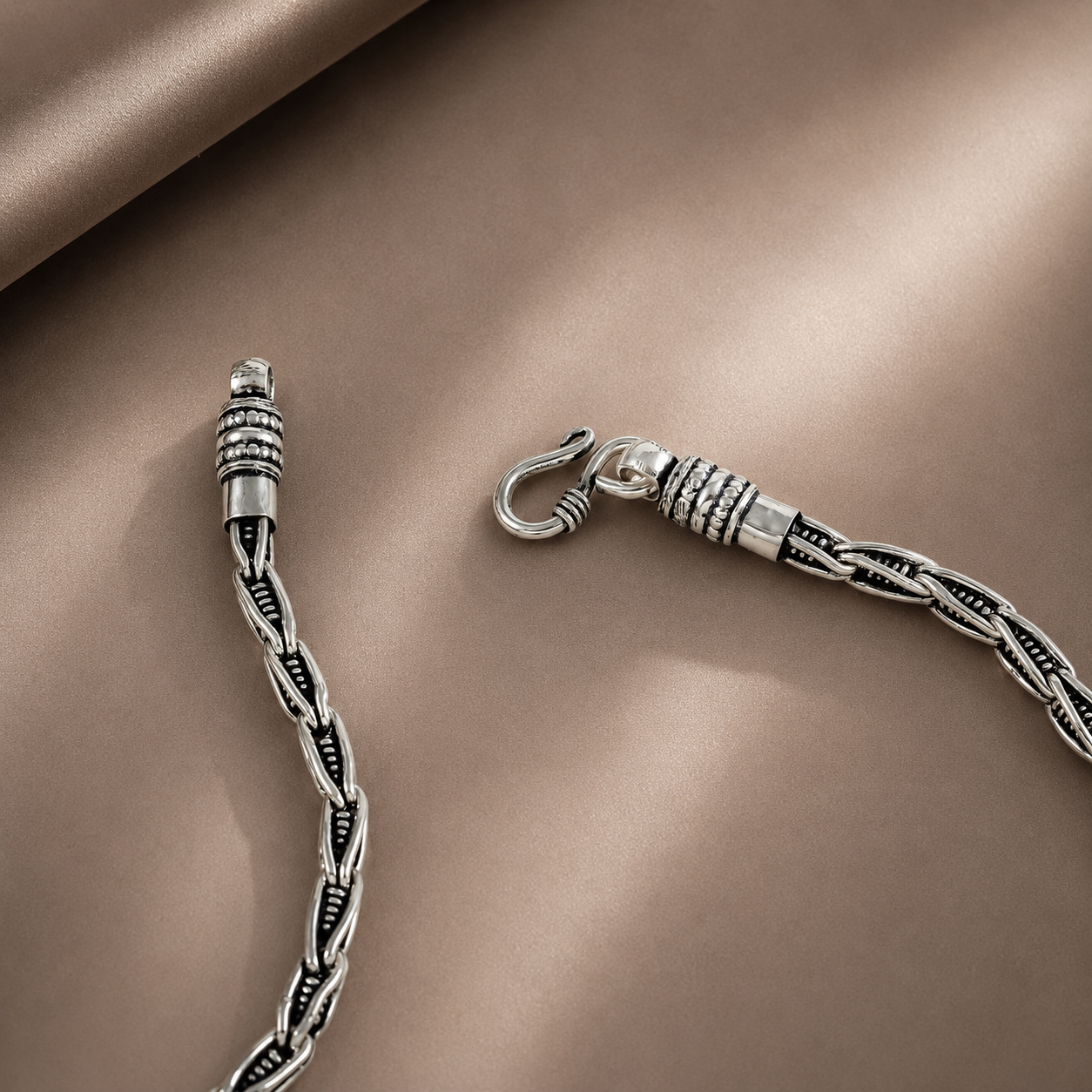 Antique Twist Link Silver Chain For Him