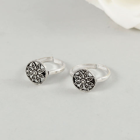 Vani Ethnic Blossom Silver Toe Rings