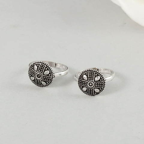 Monika Antique Pattern Silver Toe Rings