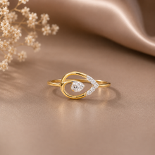 Hina Golden Enchanting Diamond Ring