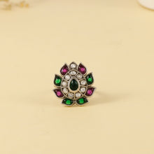 Inaya Antique Kundan Flower Silver Ring