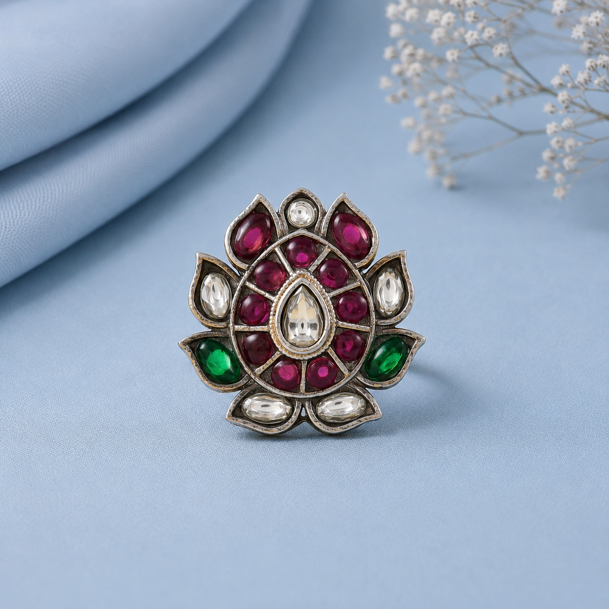 Mahi Classic Lotus Charm Silver Ring