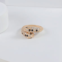 Nyra Noir Spark Silver Ring