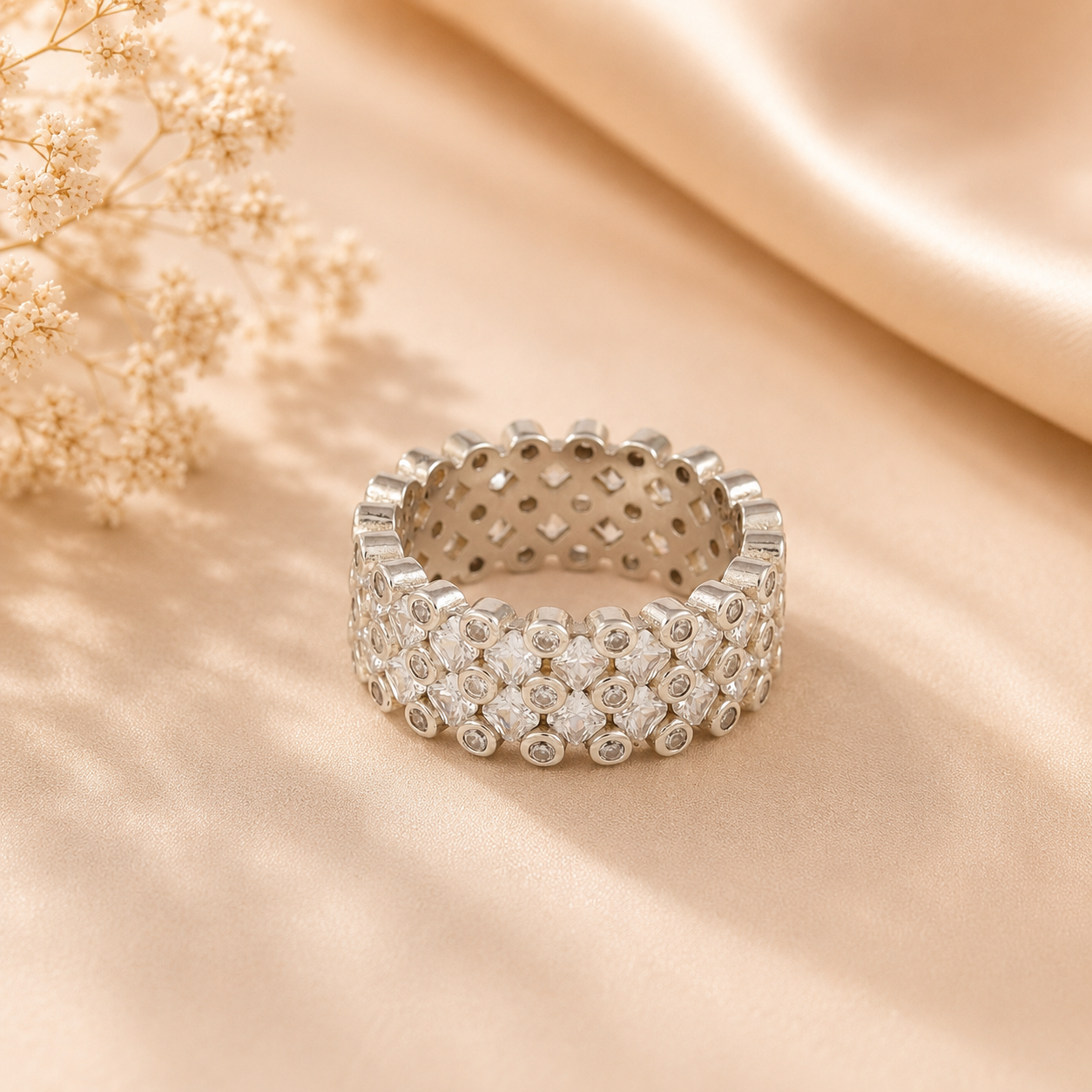Sara Crystal Cluster Band Silver Ring
