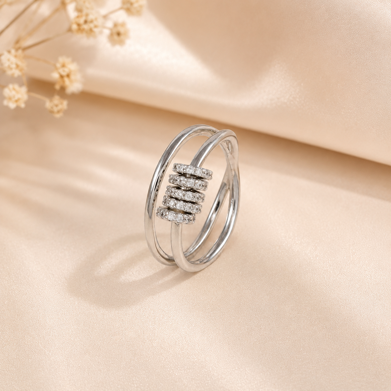 Siya Shimmer Coil Design Silver Ring