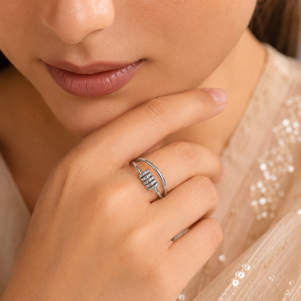 Siya Shimmer Coil Design Silver Ring