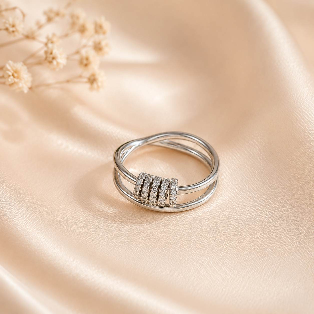 Siya Shimmer Coil Design Silver Ring
