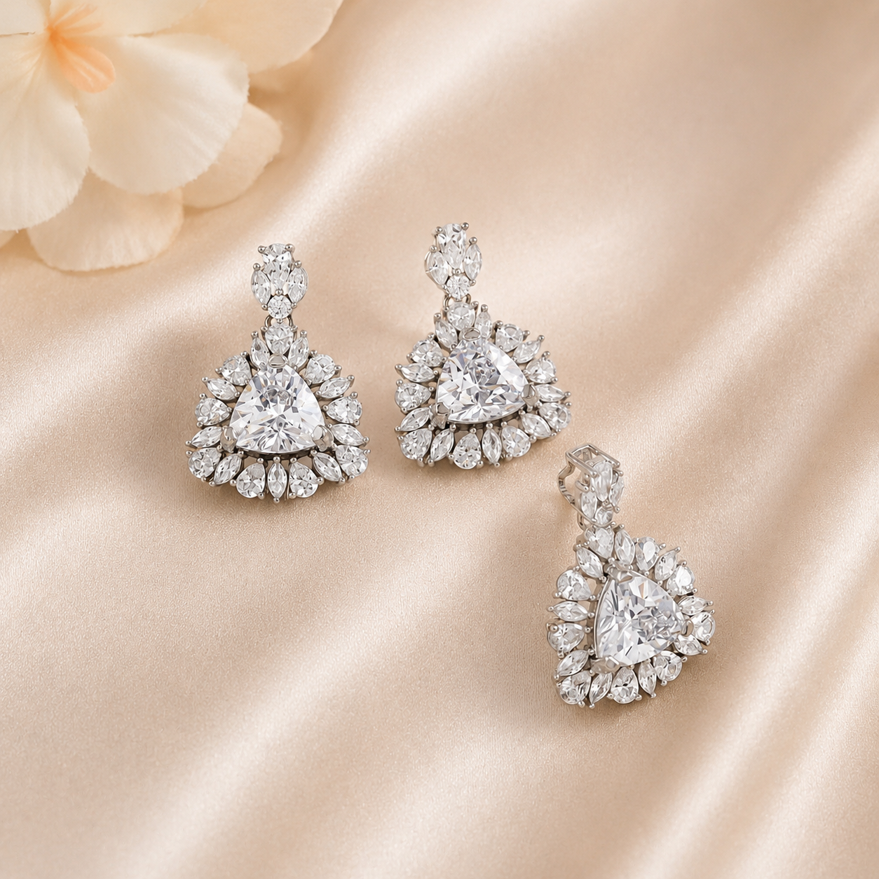 Crystal Heart Glow Pendant Set
