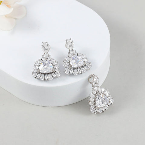 Crystal Heart Glow Pendant Set