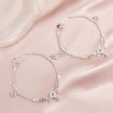 Yashvi Luxe Floral Silver Anklets