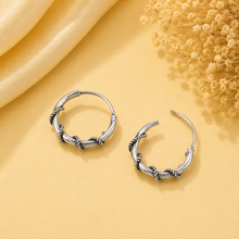 Ojasvi Twisted Rope Style Silver Bali