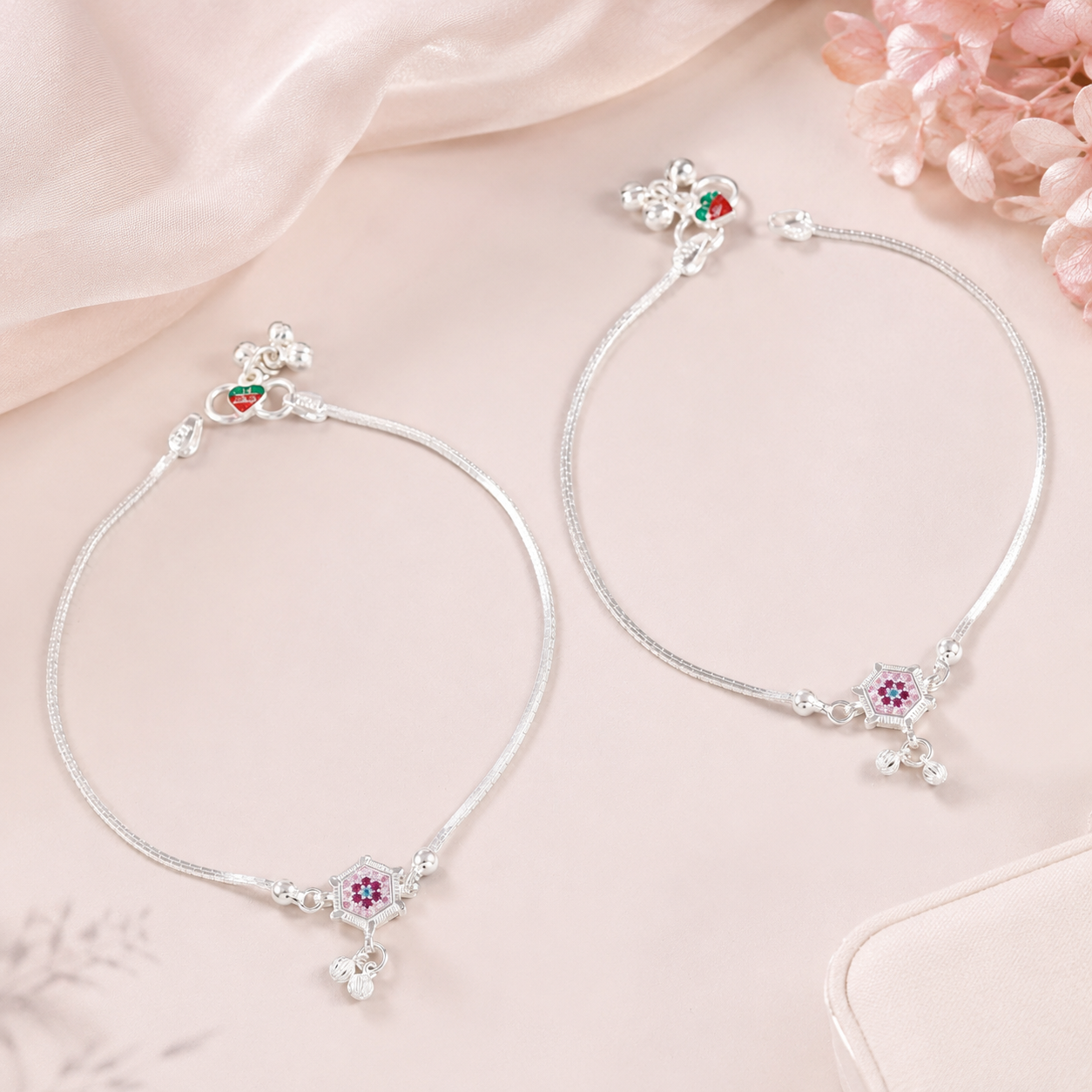 Komal Twinkle Star Silver Anklets