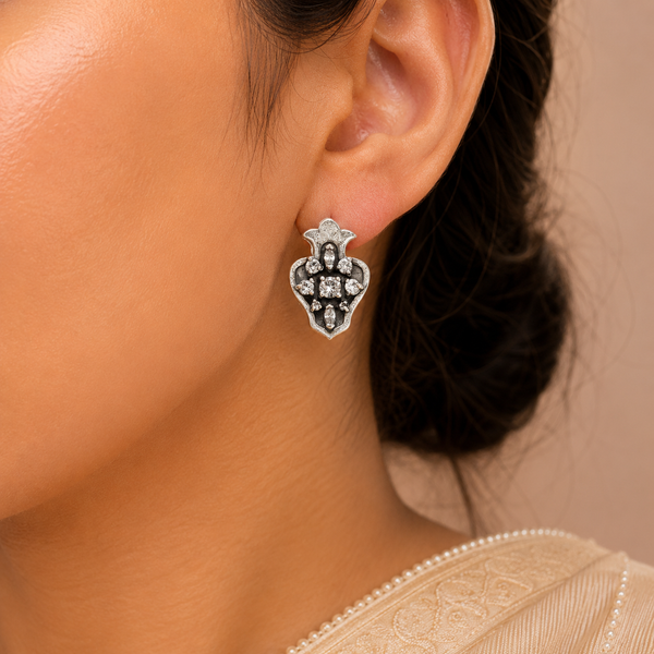 Zara Antique Leaf Silver Earrings