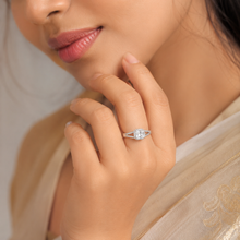 Dazzling Square Grace Silver Ring