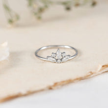 Vanya Crown Crystal Silver Ring