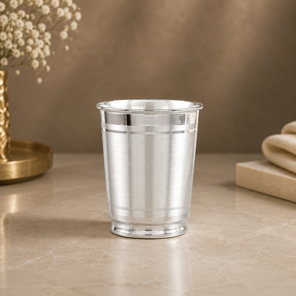 Minimal Line Silver Glass