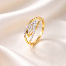 Jyoti Leaf Shaped Motif Gold Ring