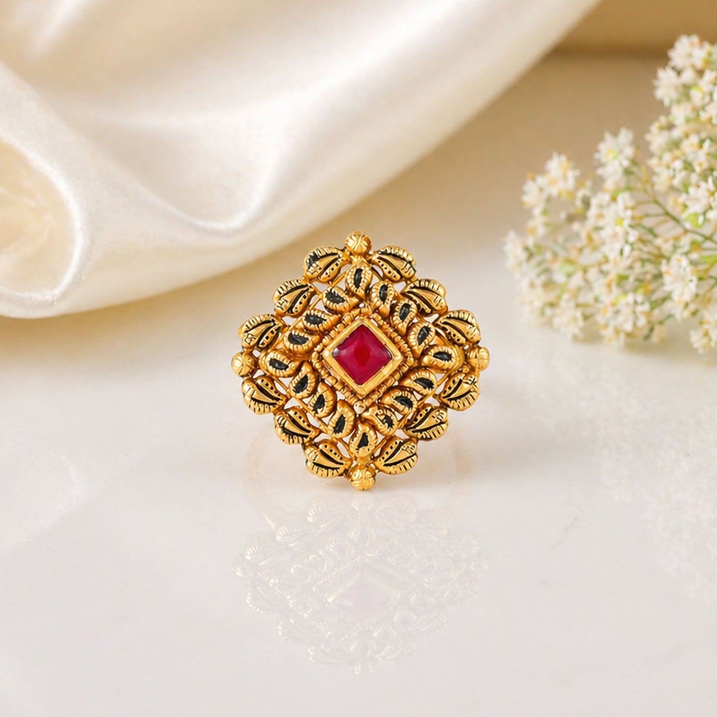 Mahi Rudraya Regal Ruby Gold Ring