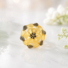 Vanyika Floral Enamel Gold Ring