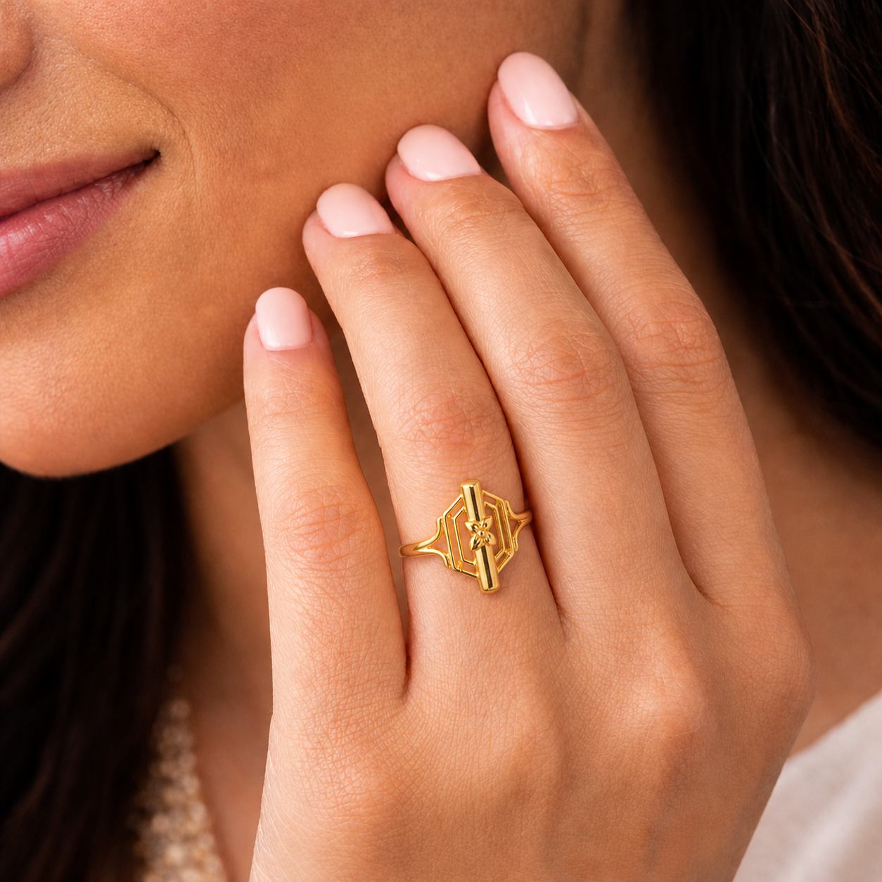 Nandini Minimal Bloom Gold Ring